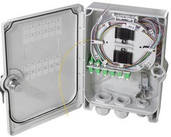 LogiLink FTTH/FTTB-Anschlussgehäuse, 24x LC/APC, bestückt