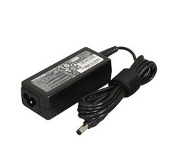 TOSHIBA TOSHIBA AC Adaptor 3 Pin 45W